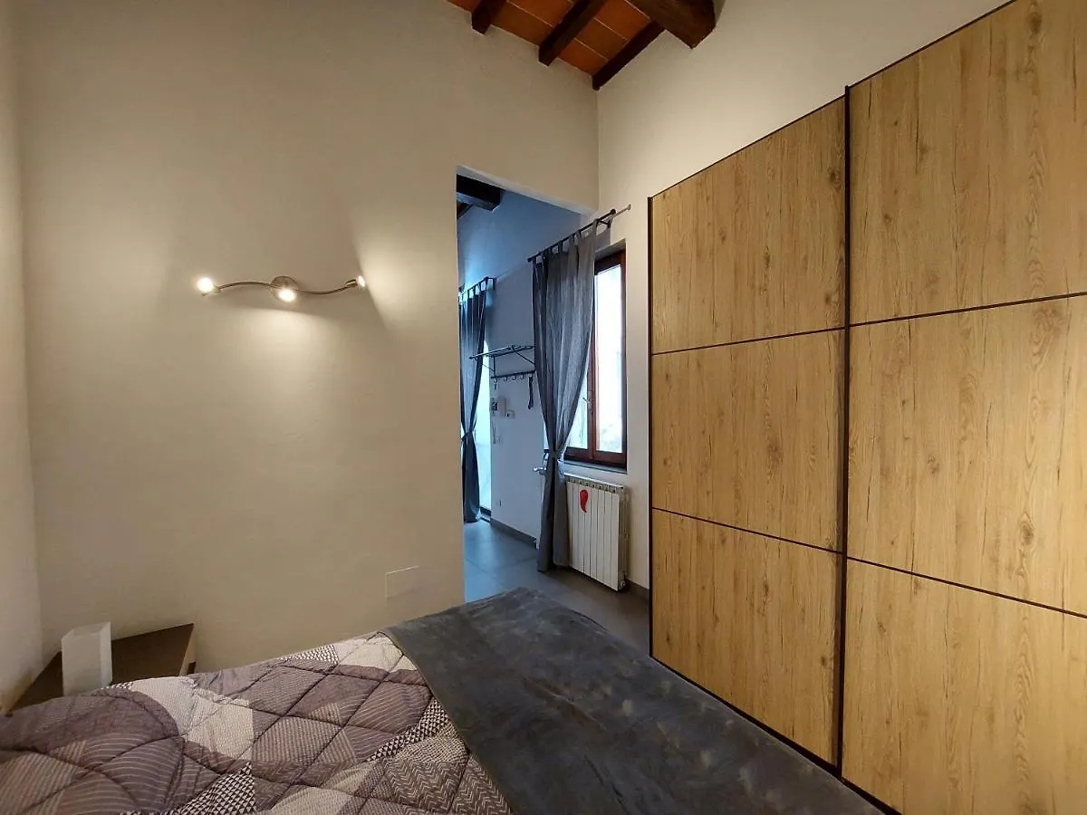Simona Suite Con Posto Auto Florence 0*,
