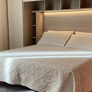  Appartement Indipendent With Terrace - Parking